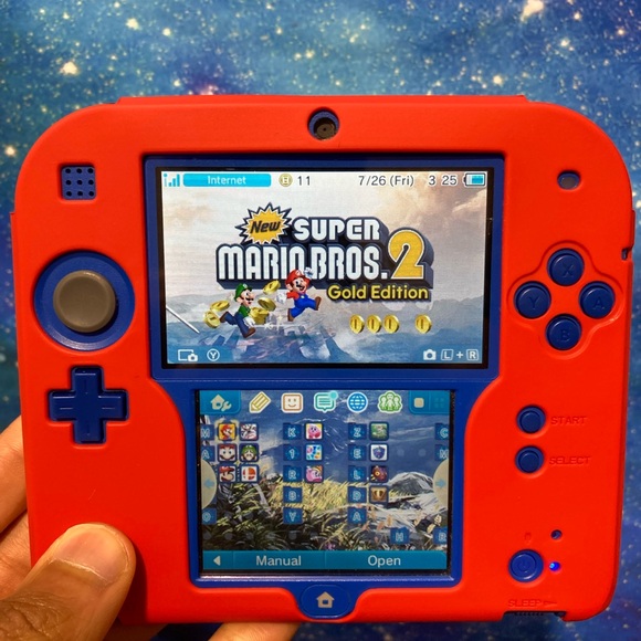 Nintendo 2DS Console + Games